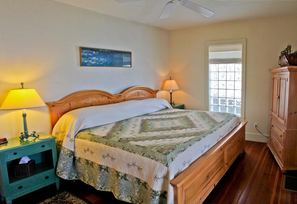 Night Swan Intracoastal Bed & Breakfast New Smyrna Beach Εξωτερικό φωτογραφία