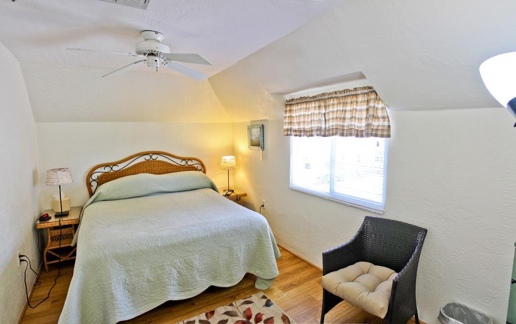 Night Swan Intracoastal Bed & Breakfast New Smyrna Beach Εξωτερικό φωτογραφία
