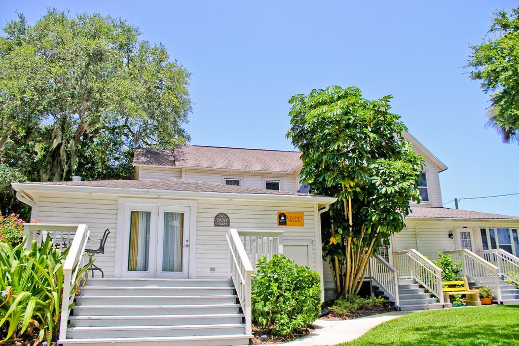 Night Swan Intracoastal Bed & Breakfast New Smyrna Beach Εξωτερικό φωτογραφία