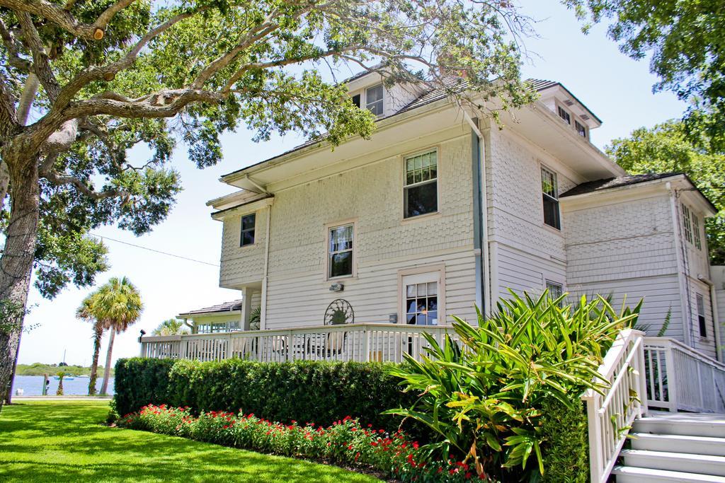 Night Swan Intracoastal Bed & Breakfast New Smyrna Beach Εξωτερικό φωτογραφία