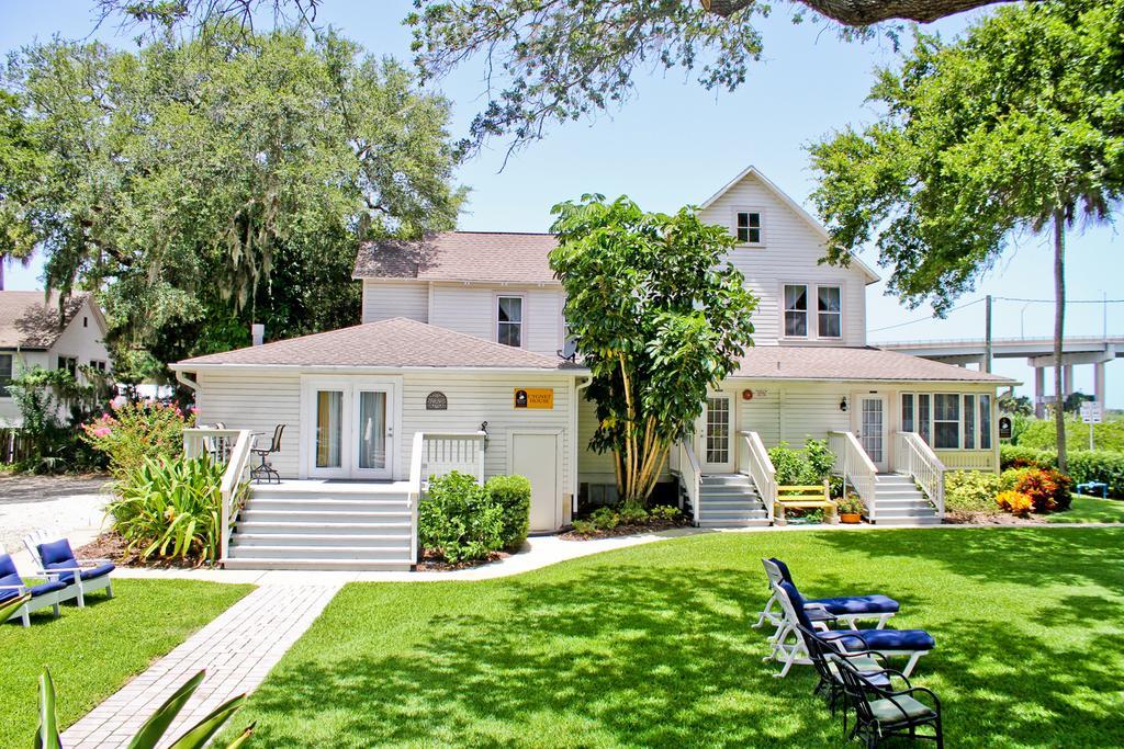Night Swan Intracoastal Bed & Breakfast New Smyrna Beach Εξωτερικό φωτογραφία