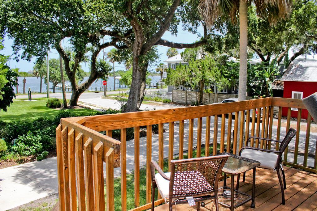 Night Swan Intracoastal Bed & Breakfast New Smyrna Beach Εξωτερικό φωτογραφία
