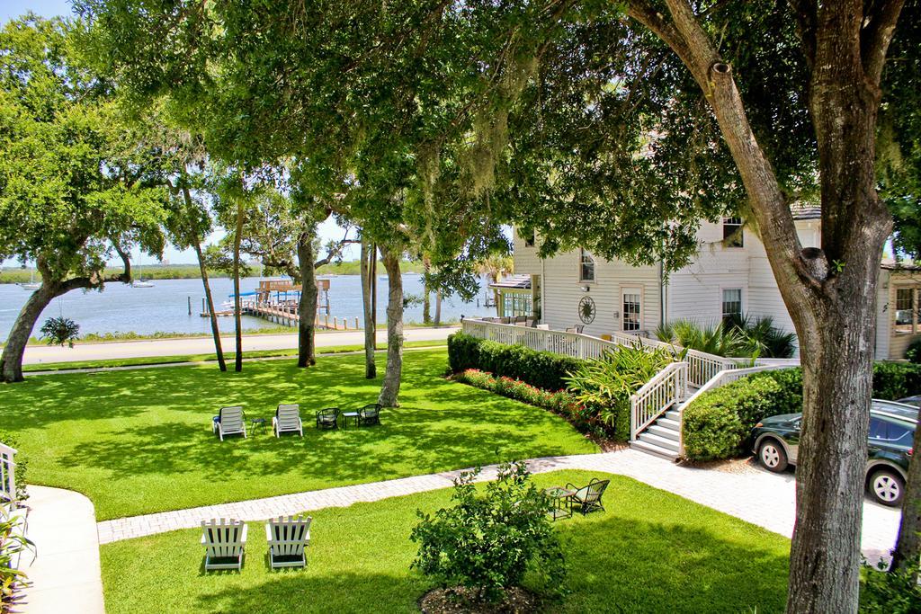 Night Swan Intracoastal Bed & Breakfast New Smyrna Beach Εξωτερικό φωτογραφία